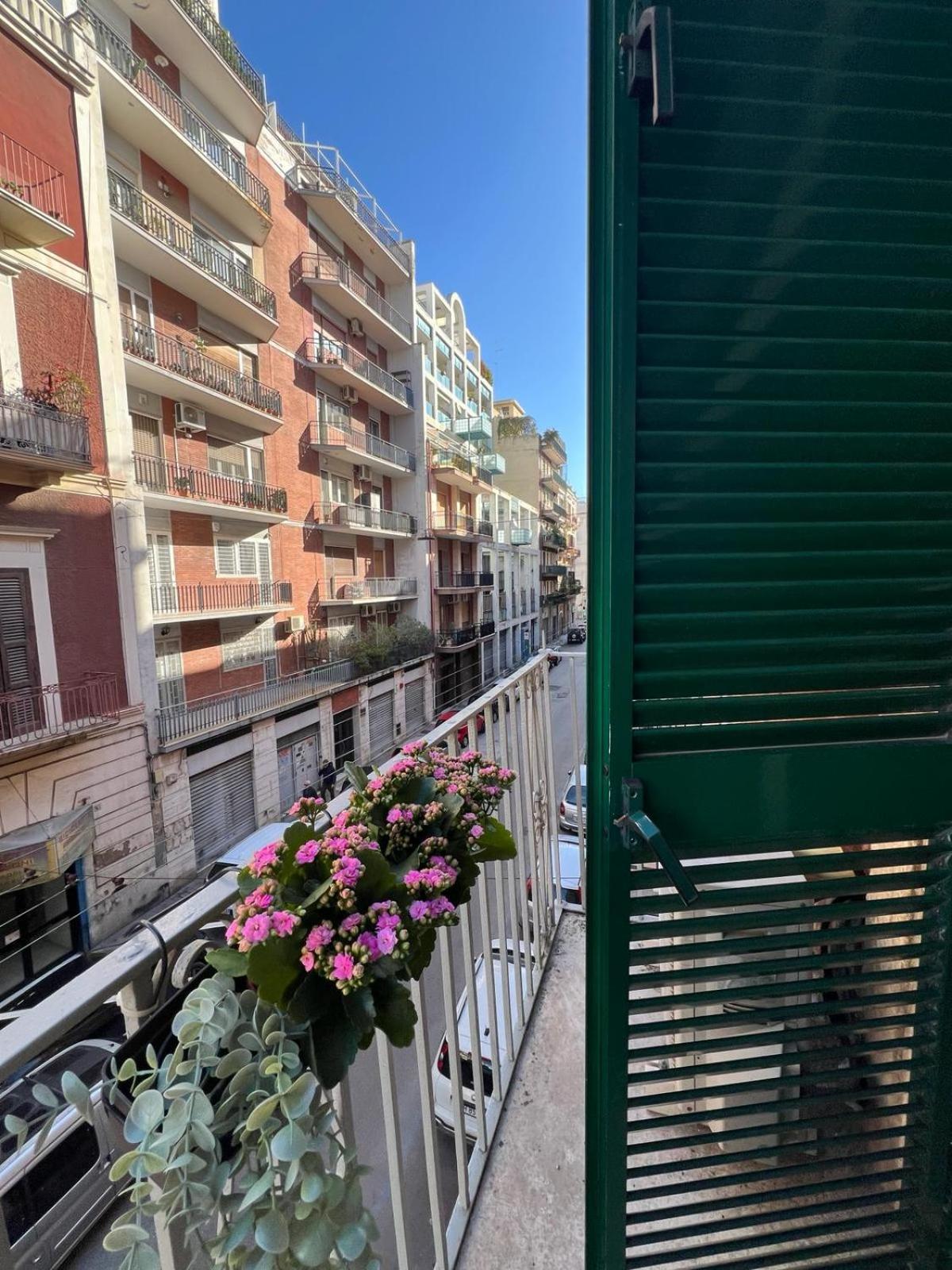 Il Balconcino Villa Bari Luaran gambar